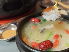 -围炉肉舍•炭烤活鳗•丹东海鲜烤肉(步行街店)