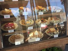 面包甜点陈列柜-maan coffee漫咖啡(通州店)