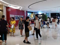 -新田360广场(上海华侨城店)