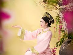 -九月鹰飞汉服摄影工作室