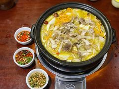 -菌之家·专业纯野生菌火锅·特色炒菌