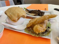 酥皮龙虾汤拼海皇卷-美心·翠园(港汇恒隆广场店)