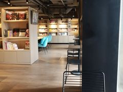 -光海书局(南京东路第一百货店)