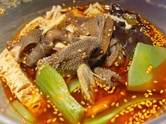 -八一路好吃街(雨田商务大厦店)