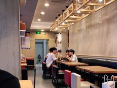 大堂-阿香米线(龙岗万科广场店)