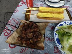 -老班长·小龙虾·鲜货烧烤大排档(金街美地店)