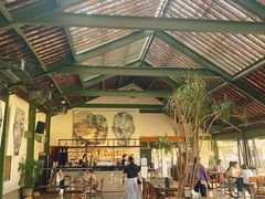 -喜洲吧·江畔老船厂·庭院餐厅(喜临院店)