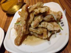 -六泰居·尔滨地标·东北菜(松北店)