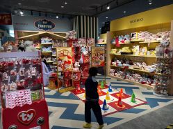 -奈尔宝·儿童乐园·亲子餐厅(长沙运达汇店)