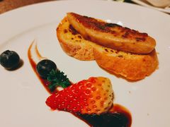 -大中华希尔顿酒店-念自助餐·嗨啤·小龙虾