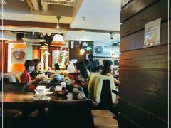 -大头虾越式风味餐厅(光明广场店)