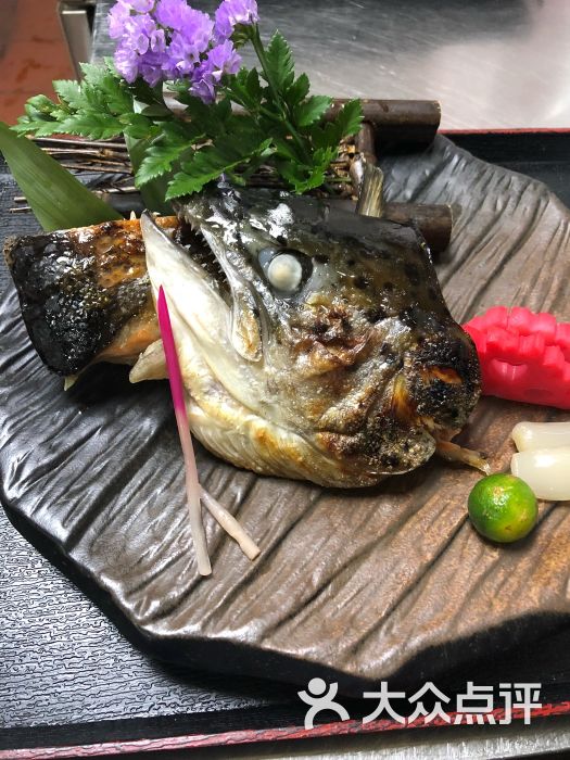 奈良汀日本餐厅(河西区店)盐烤三文鱼头图片 