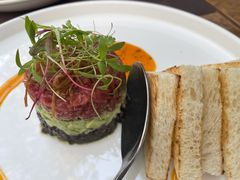 牛肉塔塔配牛油果黑橄榄酱-Solo(衡山路店)