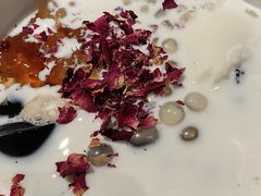 丽江手作甜汤-芸山季·云南山珍菌火锅(南翔印象城MEGA店)