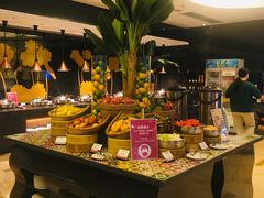 自助取餐区-佛山皇冠假日酒店-西餐厅