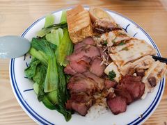 叉烧拼白斩鸡饭-隆江猪脚饭(新区店)