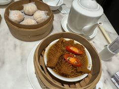 -香港百合居(LCM置汇旭辉广场店)