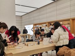 -Apple零售店(济南恒隆广场店)