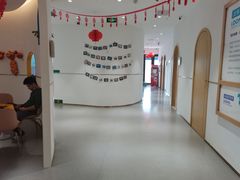 -龙格亲子游泳·水育早教运动中心(绿城店)