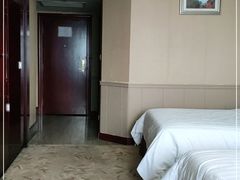 -张家界大成山水国际大酒店