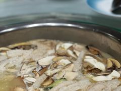 -天宜隆蘑菇宴火锅(石景山旗舰店)
