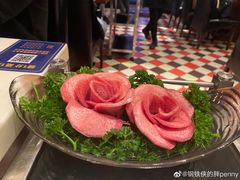 玫瑰雪花牛脷-一哥澳门豆捞·澳门风打边炉(高德置地店)