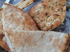 烤馕-中国新疆艾力巴巴烧烤(银湾居店)