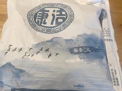 餐具摆设-头上红煨盐鸡·非遗院子餐厅