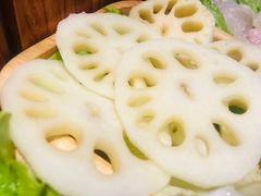 -独食火锅·半米屋台(直营总店)