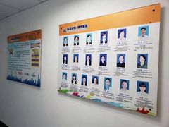 -环亚琅文现代英语·青少·雅思托福·成人英语