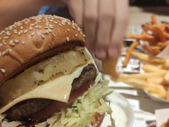 照烧凤梨牛肉特堡-The Habit Burger Grill 哈比特汉堡(复兴soho店)