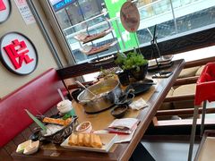 -左庭右院鲜牛肉火锅(金山万达店)