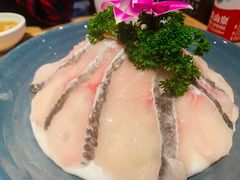 -周师兄大刀腰片火锅(洪崖洞旗舰店)