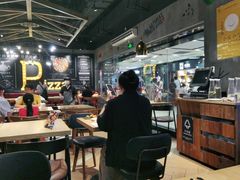 大堂-棒约翰比萨·意面(张江长泰店)
