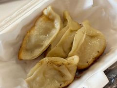 -黄阿姨锅贴大王(万航渡路店)