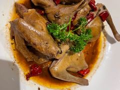 -金美华轩(东方路齐鲁店)