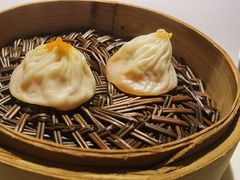 蟹粉小笼-成隆行·蟹王府(九江路店)