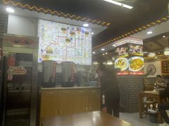-秦君宝手擀菠菜面(金花路店)