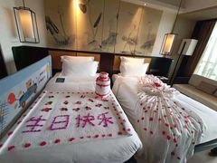 -三亚湾海居铂尔曼度假酒店