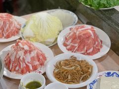 -鑫龙火锅城(环山路店)