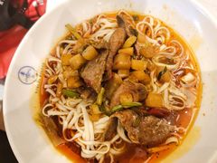 -李与白包子铺(桐梓林店)