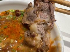 -犇鼎牛潮汕牛肉火锅(新辰里学清路店)