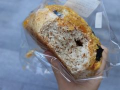 芋泥蛋黄流沙包-欢牛蛋糕屋(萧山万象汇店)