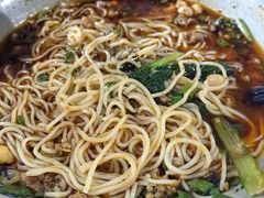 -丁丁猫重庆小面(徐州路店)