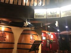 -皇冠自酿啤酒坊(中国红街5号楼店)