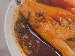 -红鼎豆捞·非遗鲍皇汤火锅(宝丰路店)