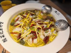 -太二酸菜鱼(武汉光谷保利店)
