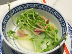 -禄鼎记·排队俩小时都要吃的酸菜鱼(石牌桥店)