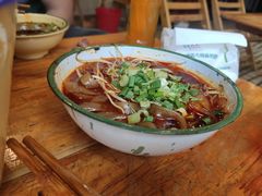 -拈签一笑黄牛肉辣卤串串