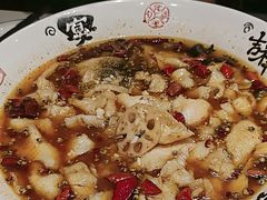 -辣小妮de川菜馆(红旗Mall店)